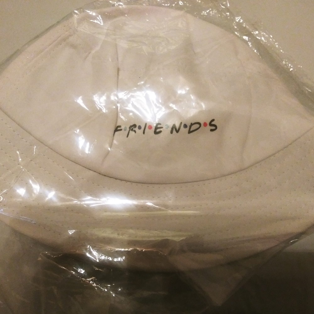 F·R·I·E·N·D·S Bucket Hat